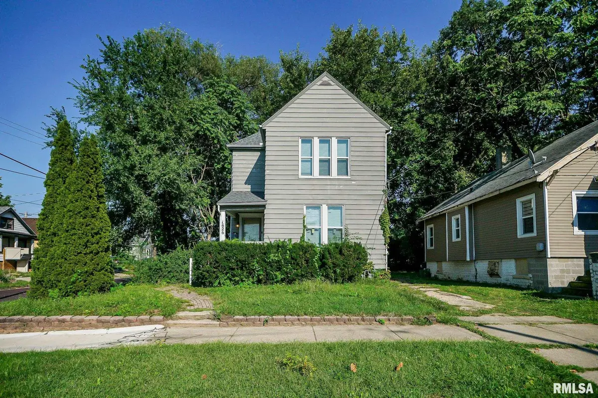 1626 N LINN ST, Peoria, IL 61604