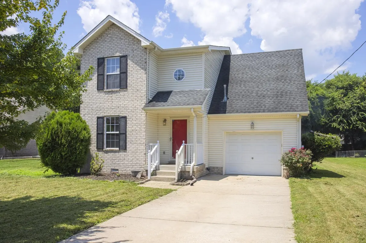 732 Charlie Gann Rd, Old Hickory, TN 37138