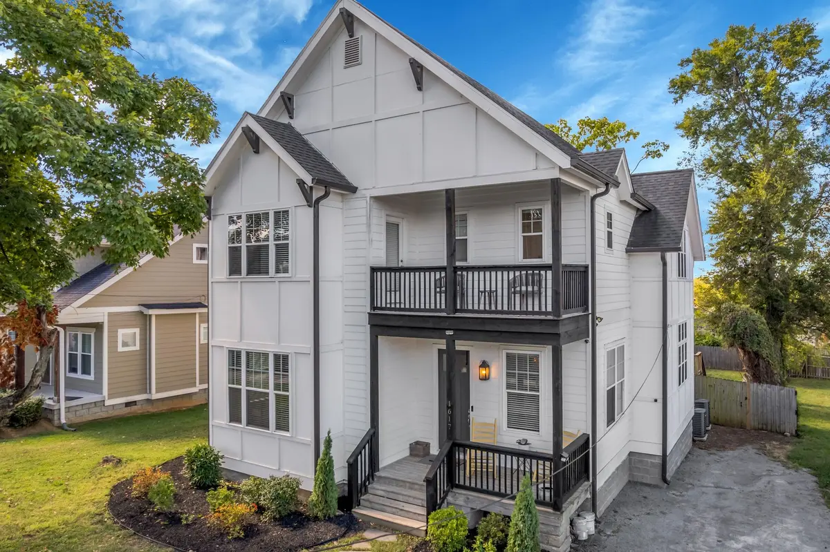 1617 21st Ave #N, Nashville, TN 37208