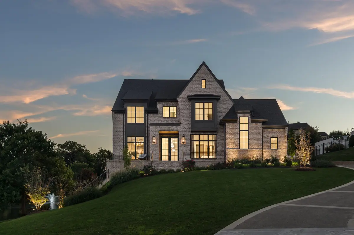 1 Tradition Ln, Brentwood, TN 37027