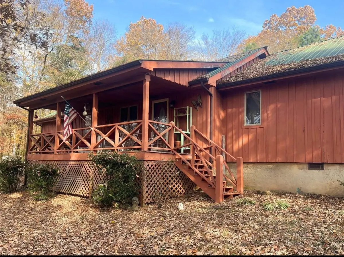 90 Dot Rd, Adairville, KY 42202