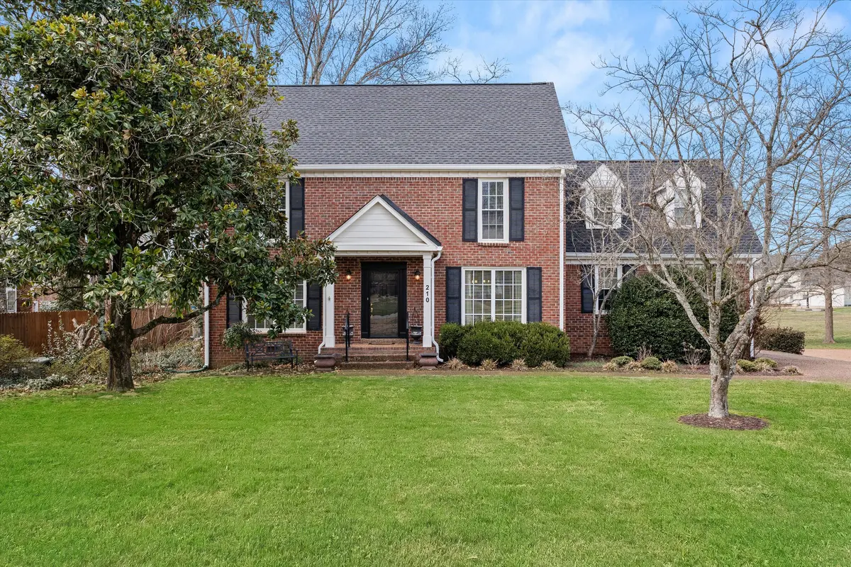 210 Cotton Ln, Franklin, TN 37069