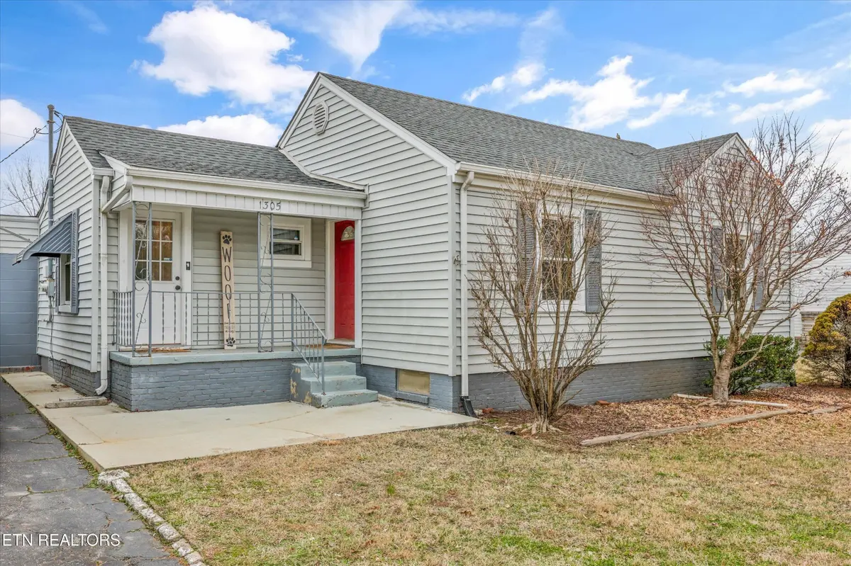 1305 Grant St, Alcoa, TN 37701