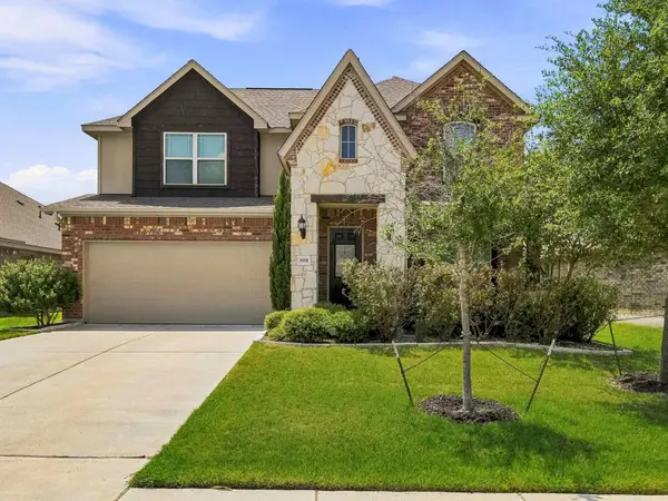 3901 Eland DR, Pflugerville, TX 78660