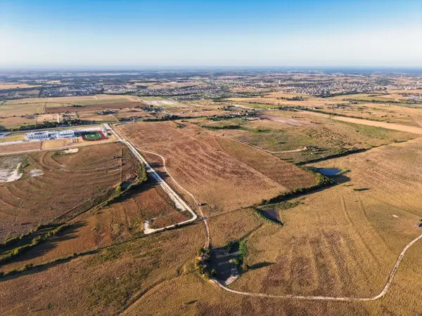 1951 Fm-487, Jarrell, TX 76537