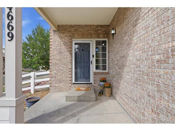 24669 E Wyoming, Aurora, CO 80018