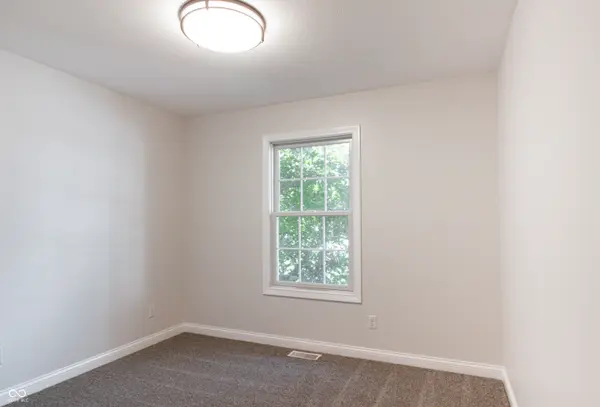 315 Jefferson VLY, Coatesville, IN 46121