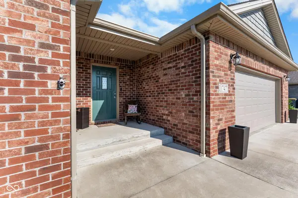 1747 W Bell Ford DR, Seymour, IN 47274