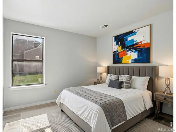 225 E 8th AVE #6, Longmont, CO 80504