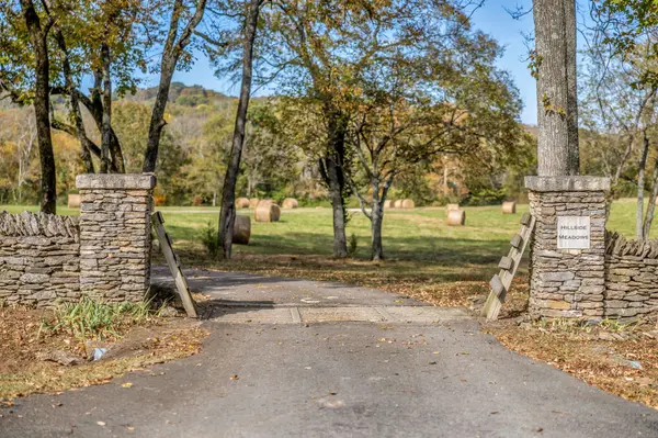 998 Dickinson Ln, Franklin, TN 37069