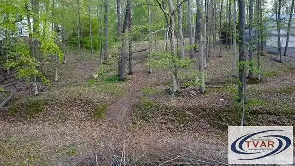 844 Stirling, Camden, TN 38320