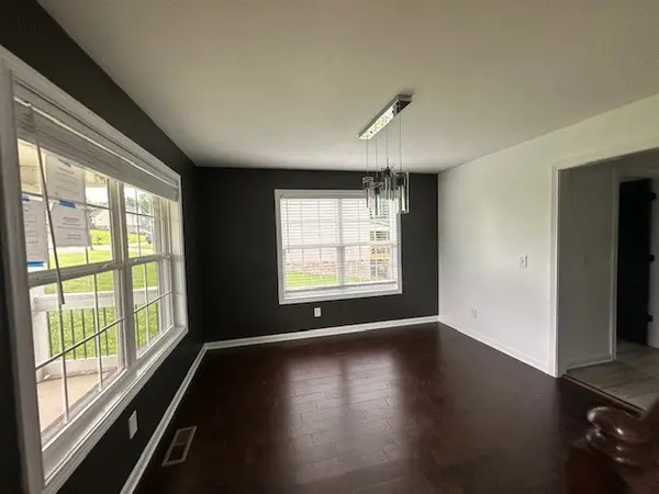 1248 Rich Ellen Dr, Palmyra, TN 37142