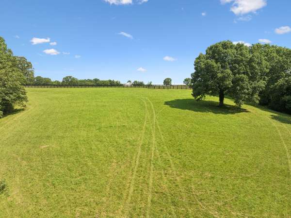 0 Daugherty Capley Rd, Bon Aqua, TN 37025