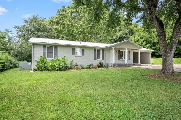 304 Fran Dr, Fayetteville, TN 37334