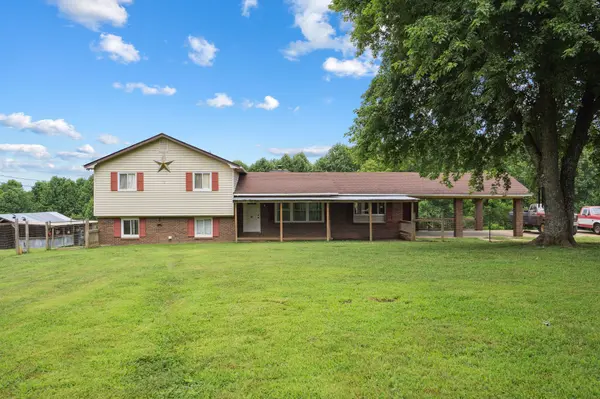 3037 Tunnel Rd, Westmoreland, TN 37186