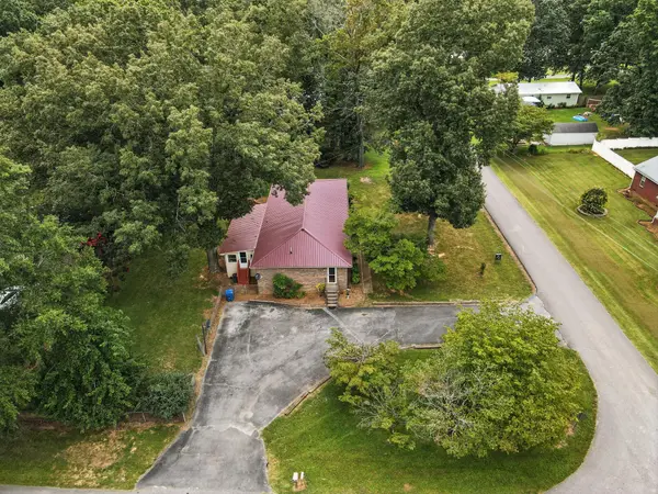 117 Bruce St, Huntland, TN 37345