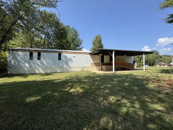 250 Breeze Inn Rd, Castalian Springs, TN 37031