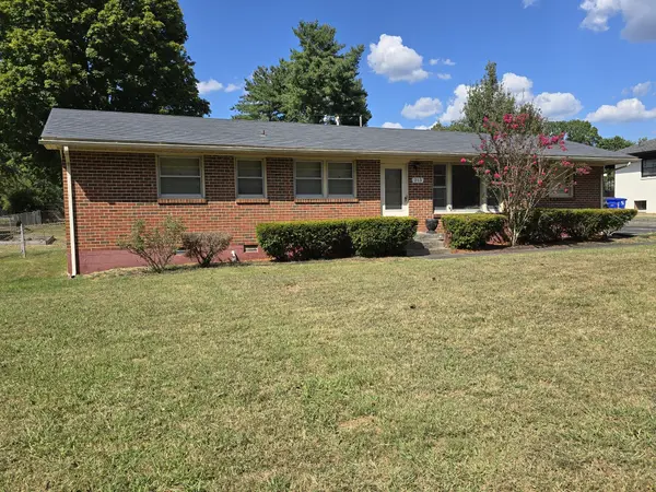 213 Jackson Heights Rd, Columbia, TN 38401