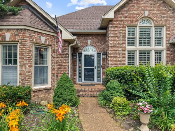 500 Forrest Park Cir, Franklin, TN 37064
