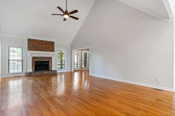 500 Forrest Park Cir, Franklin, TN 37064