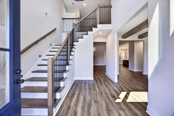 18 Cooper Creek, Woodlawn, TN 37191