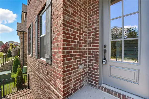 266 Sounder Cir, La Vergne, TN 37086