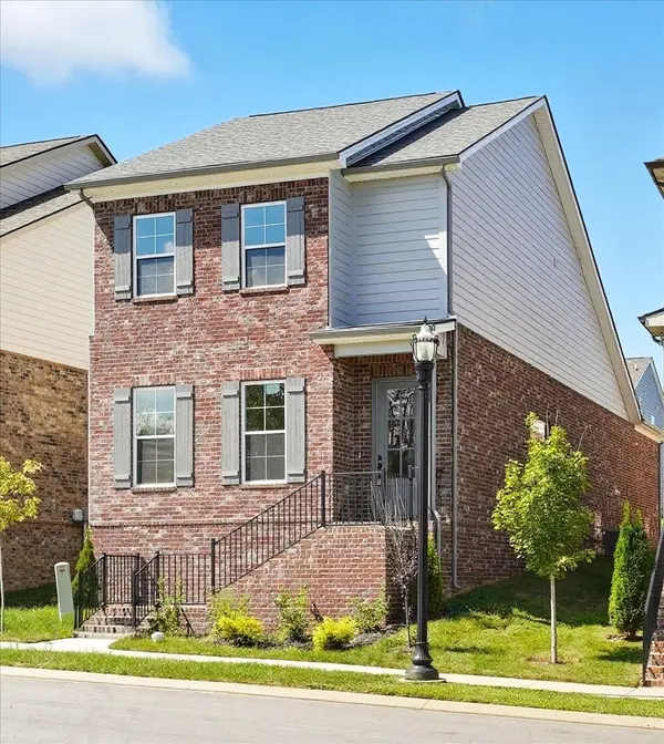 266 Sounder Cir, La Vergne, TN 37086