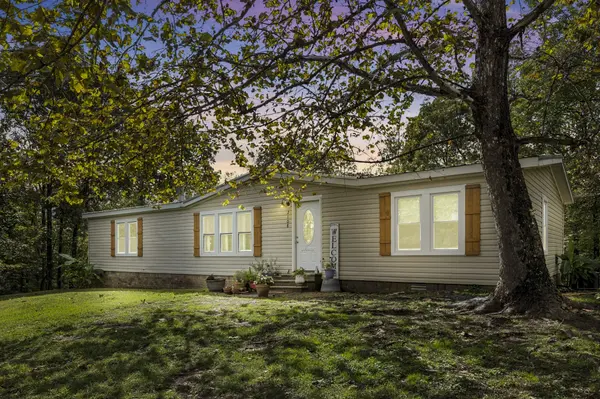 2108 Lance Ct,  Centerville,  TN 37033