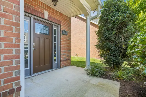 3064 Whitland Crossing Dr, Nashville, TN 37214