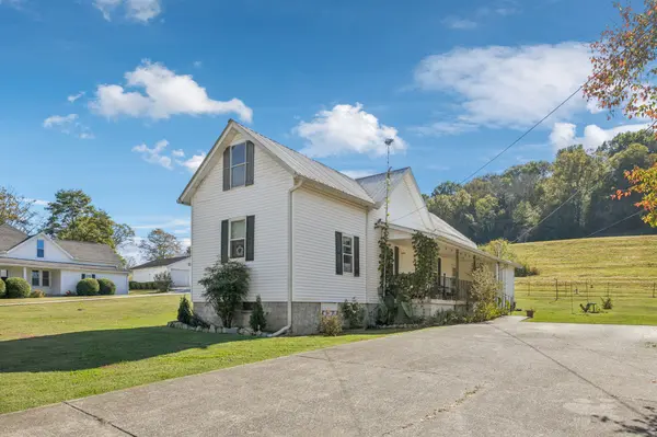 15 Cloverdale Ln, Hickman, TN 38567