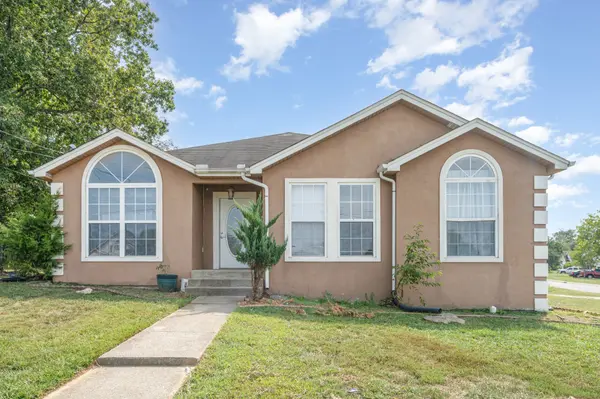 800 Troy Cv, La Vergne, TN 37086