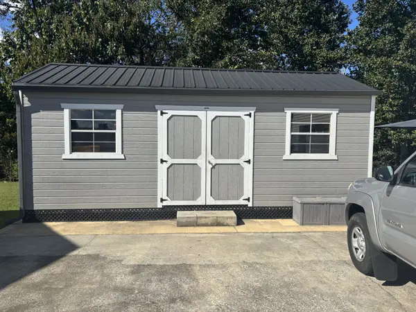 586 Old Snow Hill Rd, Dowelltown, TN 37059