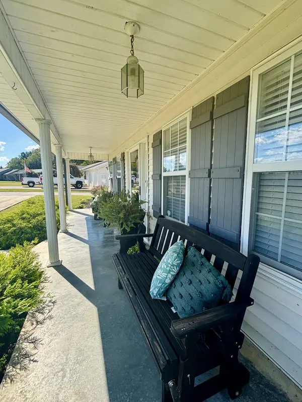 586 Old Snow Hill Rd, Dowelltown, TN 37059