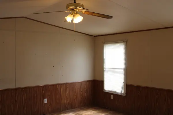 24104 Bain Rd, Athens, AL 35613