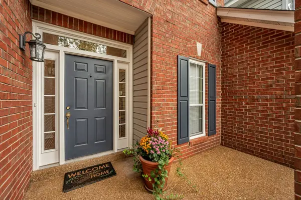 352 Cannonade Cir, Franklin, TN 37069