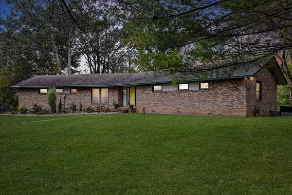 128 Riverlake Rd, Shelbyville, TN 37160