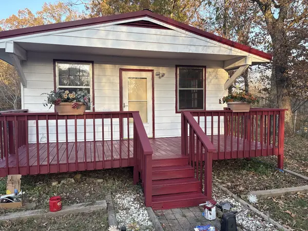 599 Hickman Shores Rd, Dover, TN 37058