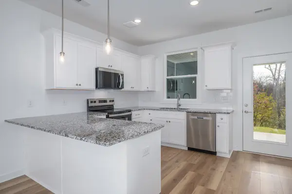 1170 S Dickerson Rd #24, Goodlettsville, TN 37072