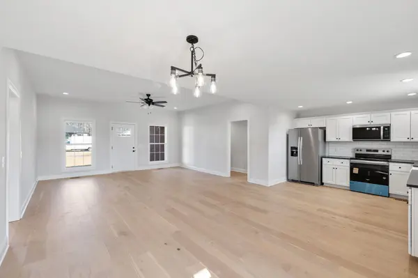 605 Shadow Dr, Shelbyville, TN 37160