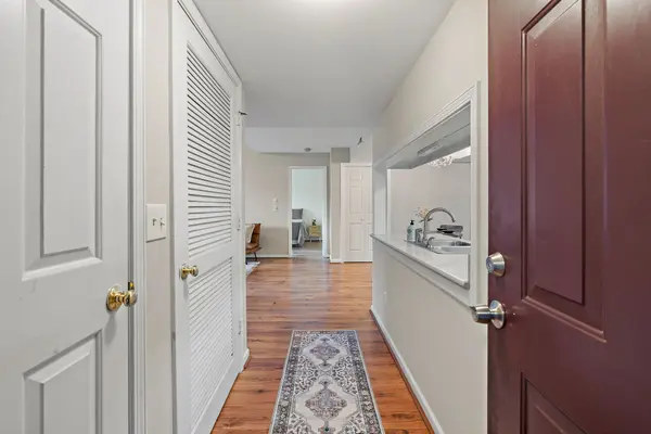259 Hillsboro Pl, Nashville, TN 37215