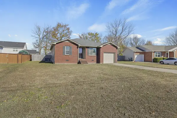 319 June Dr, Lebanon, TN 37087