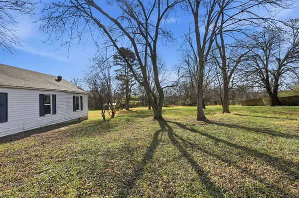 2711 Highway 64 W #W, Lewisburg, TN 37091