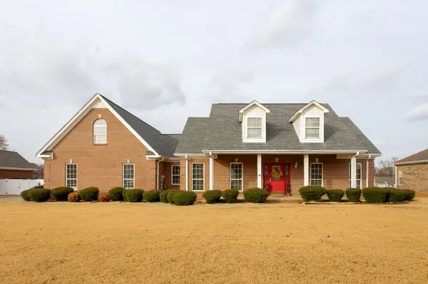 218 Rosewood Ln,  Killen,  AL 35645