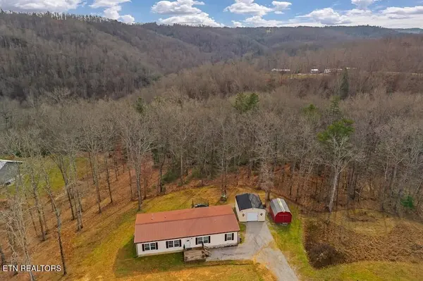 14914 Peach Stone Rd, Crawford, TN 38554