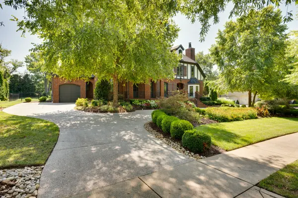 9286 Wardley Park Ln, Brentwood, TN 37027