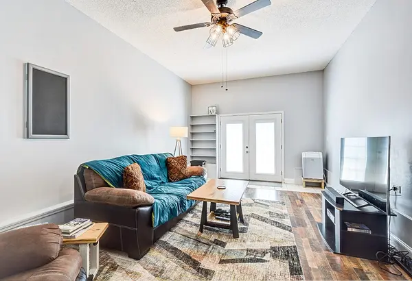 1021 Waterford Cir, Clarksville, TN 37040