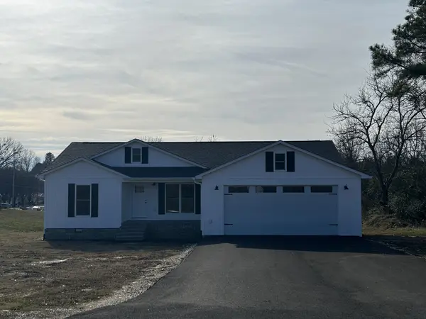 255 Jay St, Big Sandy, TN 38221