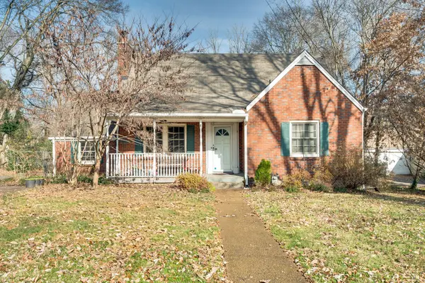 1107 Riverwood Dr, Nashville, TN 37216