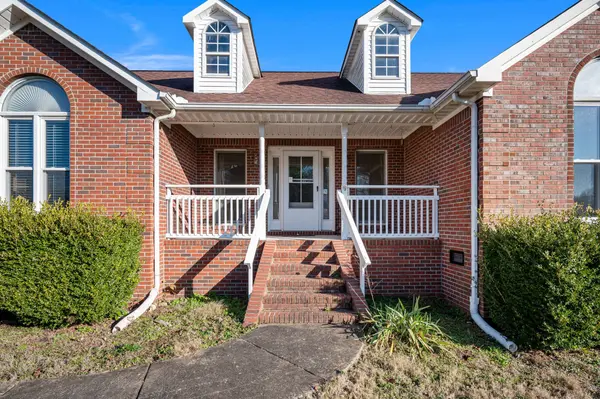 105 Ashton Cir, Fayetteville, TN 37334