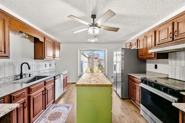 105 Ashton Cir, Fayetteville, TN 37334